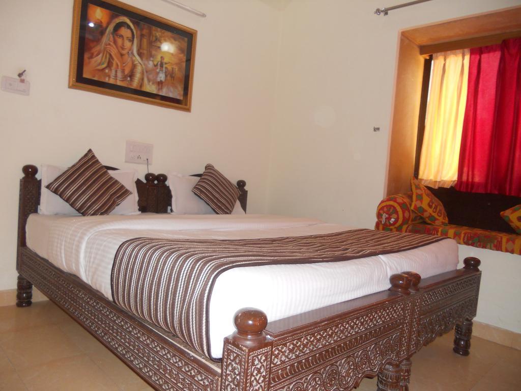 Hotel Imperial Jaisalmer Buitenkant foto